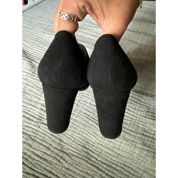 NWOT STUART WEITZMAN Corral Black Suede/Gores Bootie Ankle Boot Heels Size 10 - Picture 5 of 5